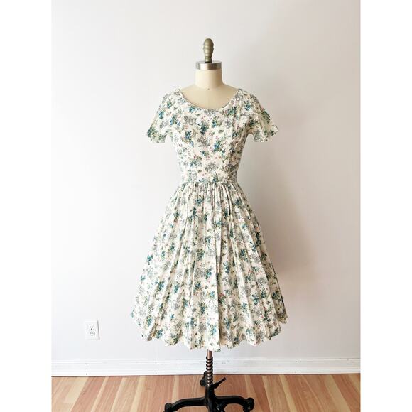 SIZE XS / S 1950s Toile Print Floral Cotton Dress - Summer, Vintage, White - Picture 2 of 9